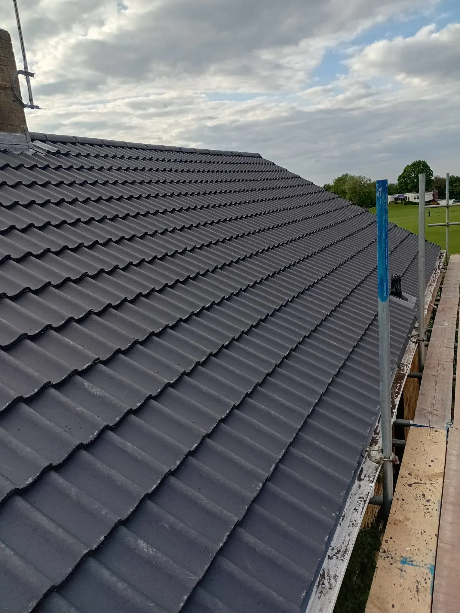 Full tile roof replacement completed in Cheltenham